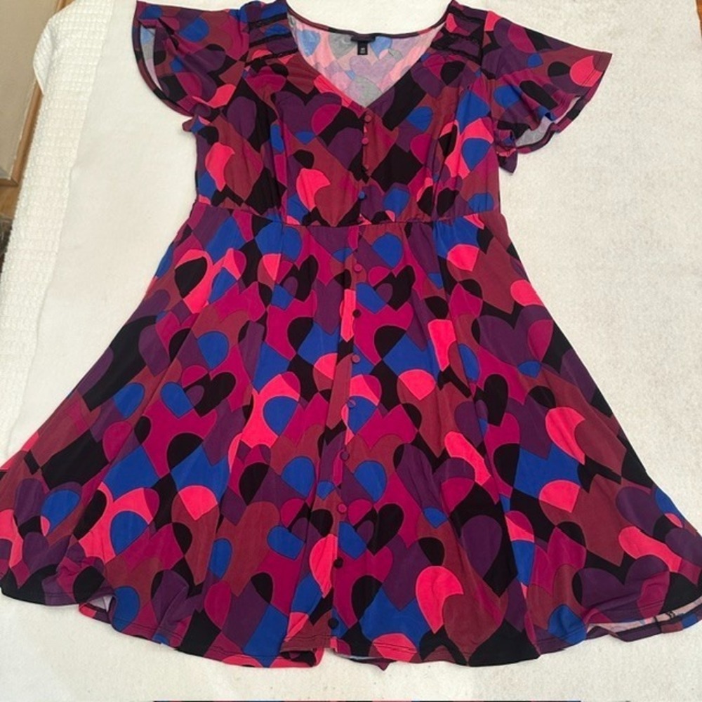 Torrid Geometric Heart Fit And Flare Mini Dress Pink Multicolor Size 00 Flutter
